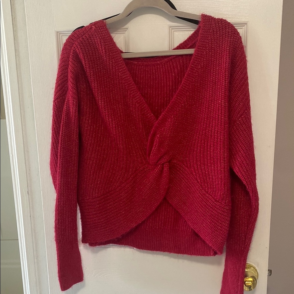 Vibrant Revisible V-Neck Sweater with Ribbed Texture